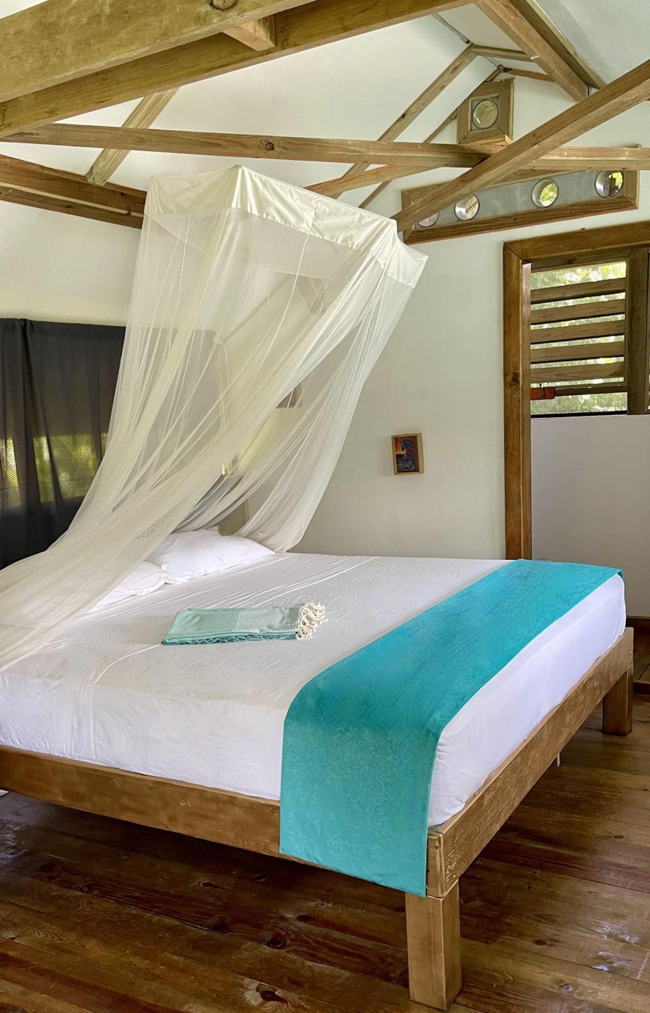 Eden Jungle Lodge Бокас Екстер'єр фото